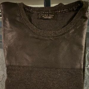 ZARA MAN LONG SLEEVE S